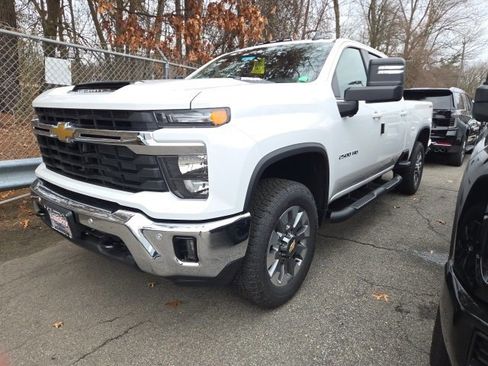 New 2026 Chevrolet Silverado 2500 LT w/ All Star Edition image 2