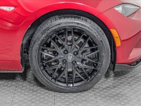 Used 2016 MAZDA MX-5 Miata Club RWD image 26