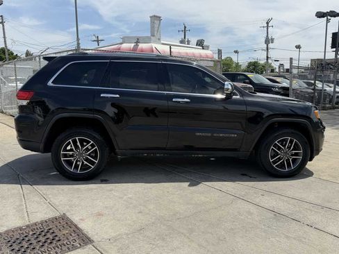 Used 2021 Jeep Grand Cherokee Limited w/ Luxury Group II AWD/4WD image 4