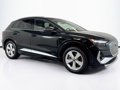 Used 2024 Audi Q4 e-tron Premium Plus w/ Premium Plus image 3