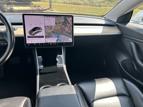 Used 2018 Tesla Model 3 Long Range AWD/4WD image 22