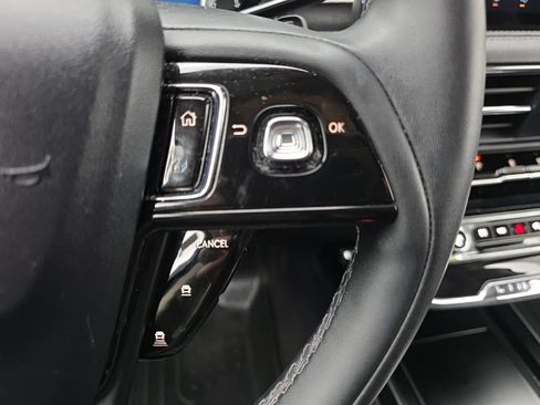 Used 2023 Lincoln Corsair AWD w/ Equipment Group 101A image 26