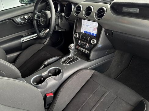 Used 2022 Ford Mustang GT w/ Equipment Group 301A image 17