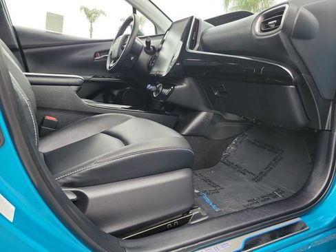 Used 2020 Toyota Prius Prime Limited w/ Carpet Mat Package image 21