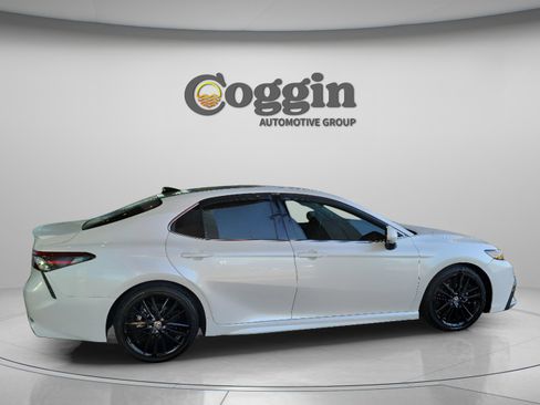 Certified 2022 Toyota Camry XSE w/ Driver Assist Package image 4