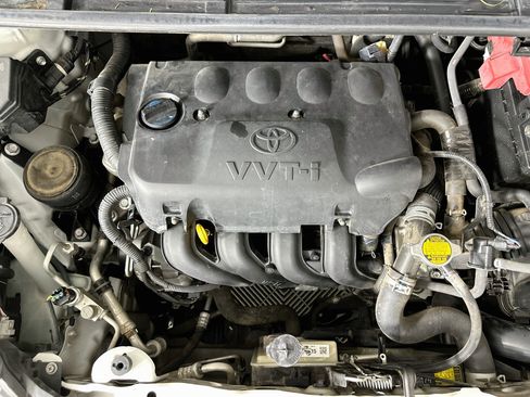 Used 2015 Toyota Yaris L FWD image 28