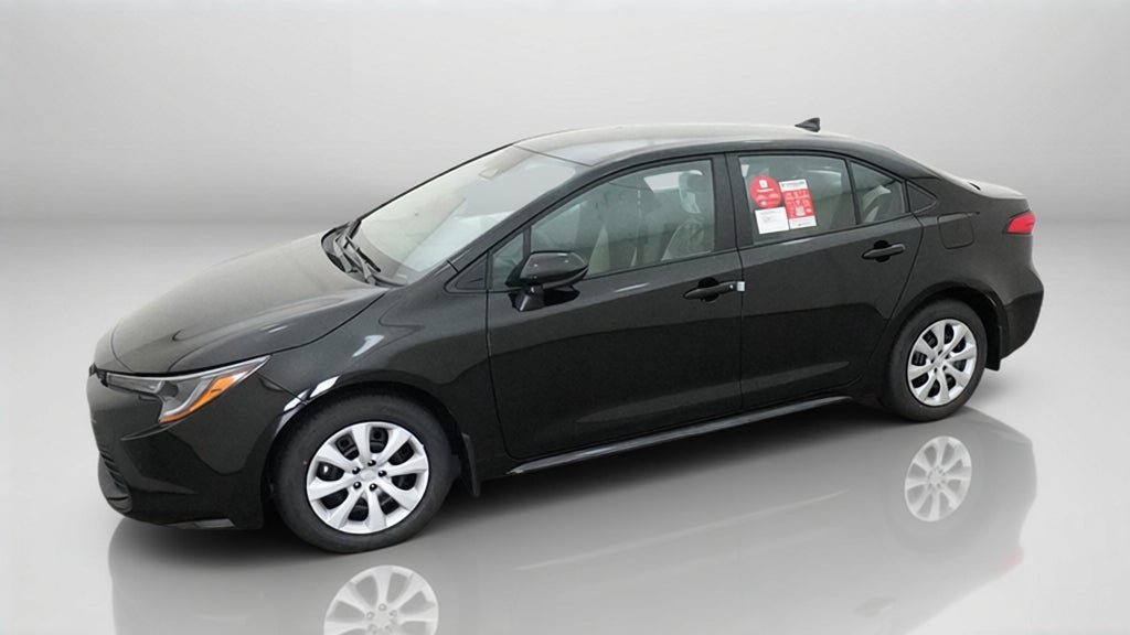New 2027 Toyota Corolla LE FWD image 2