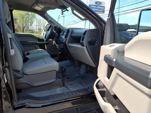 Used 2022 Ford F350 XL w/ Power Equipment Group image 14