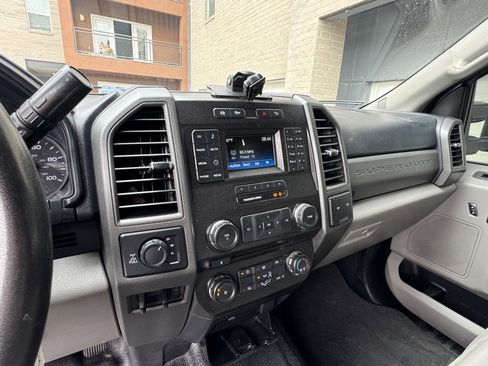 Used 2017 Ford F350 XL w/ STX Appearance Package AWD/4WD image 20