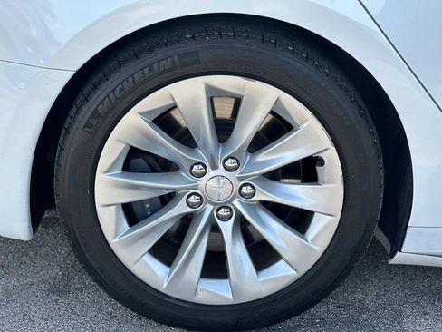 Used 2017 Tesla Model S 75D AWD/4WD image 26