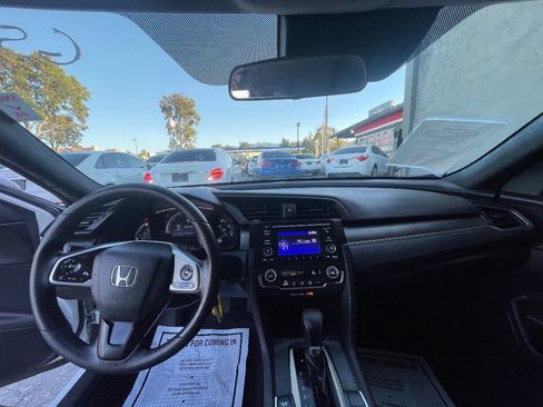 Used 2020 Honda Civic LX image 7
