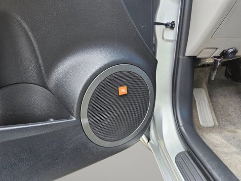 Used 2010 Toyota RAV4 Limited image 21