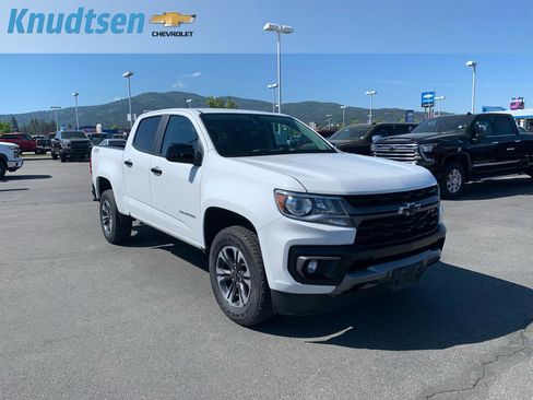 Used 2022 Chevrolet Colorado Z71 AWD/4WD image 1