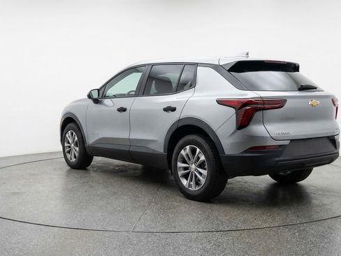 Used 2025 Chevrolet Equinox LT image 6