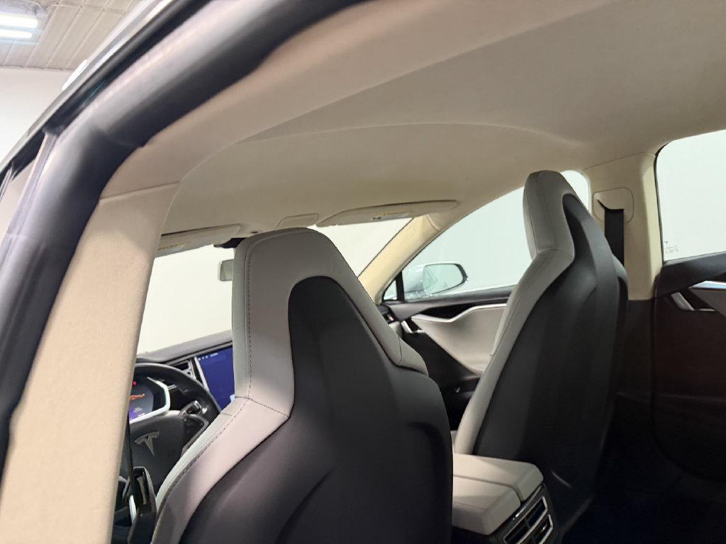 Used 2013 Tesla Model S Performance RWD image 11