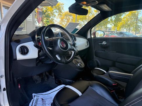 Used 2018 FIAT 500 e w/ Esport Package image 25