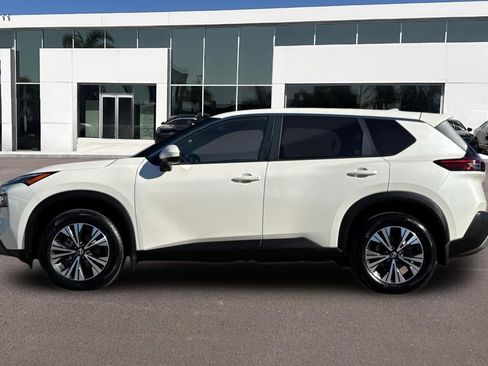 Used 2023 Nissan Rogue SV FWD image 6