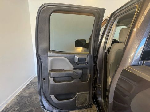 Used 2015 Chevrolet Silverado 1500 W/T image 24