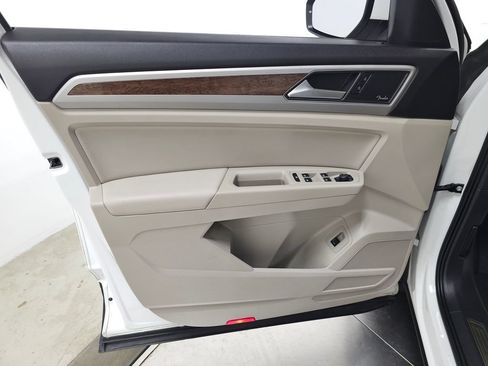 Used 2018 Volkswagen Atlas SEL Premium AWD/4WD image 15