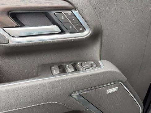 New 2026 GMC Sierra 2500 SLT AWD/4WD image 16