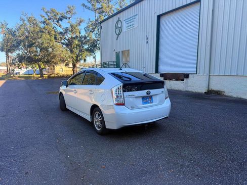 Used 2010 Toyota Prius Two image 5