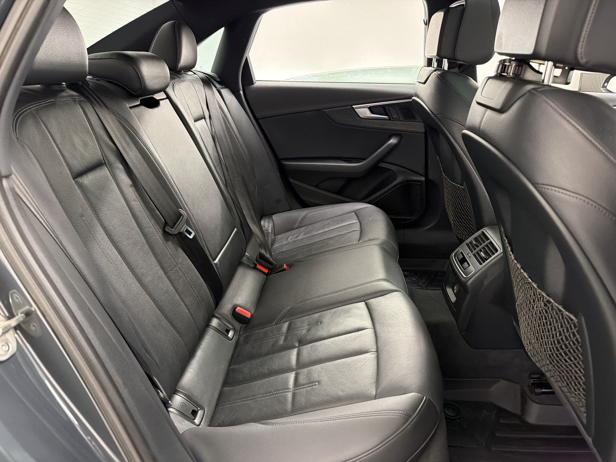 Used 2017 Audi A4 2.0T Prestige AWD/4WD image 29