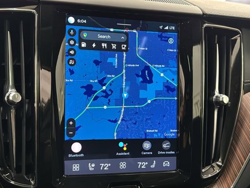 Used 2023 Volvo XC60 T8 Ultimate w/ Climate Package image 16