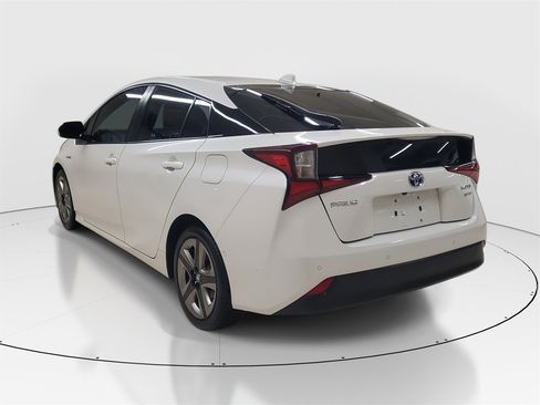 Used 2019 Toyota Prius Limited image 5