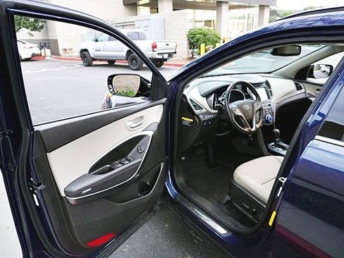 Used 2018 Hyundai Santa Fe Sport image 37