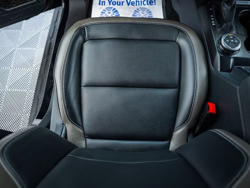 Certified 2025 Ford Bronco Outer Banks AWD/4WD image 35