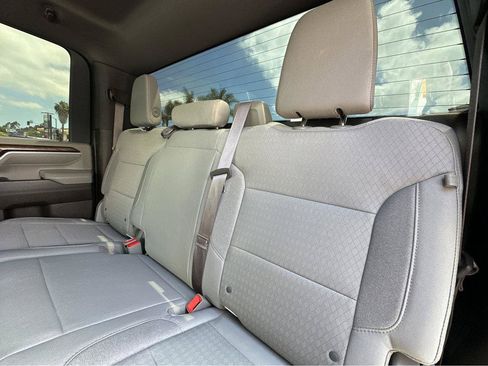 Used 2024 GMC Sierra 2500 SLE w/ SLE Value Package; AWD/4WD image 9