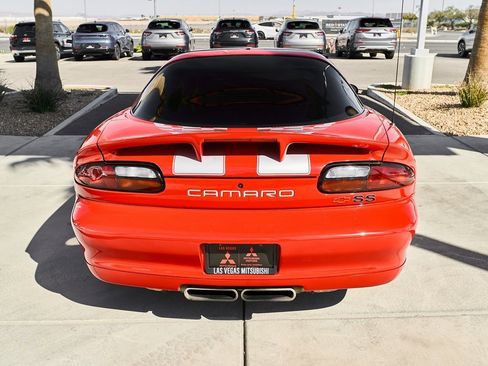Used 2002 Chevrolet Camaro Z28 w/ SS Performance/Appearance Pkg image 13