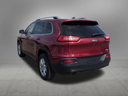 Used 2015 Jeep Cherokee Latitude FWD image 4