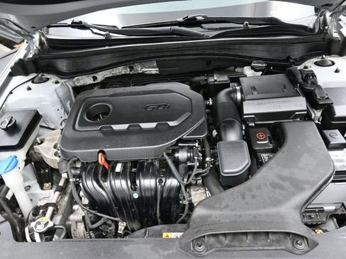 Used 2020 Kia Optima LX FWD image 28