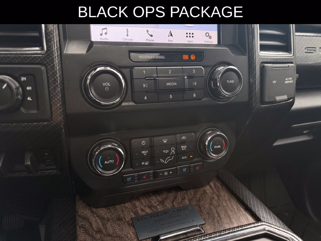 Used 2019 Ford F250 Lariat w/ Lariat Ultimate Package AWD/4WD image 27