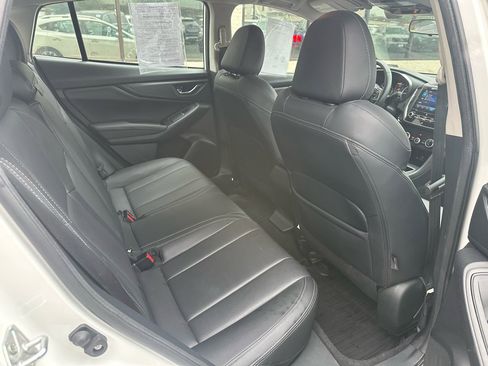 Used 2022 Subaru Impreza 2.0i Limited image 18