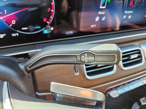 Used 2024 Mercedes-Benz GLE 450 4MATIC image 12