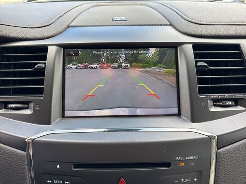 Used 2015 Lincoln MKS AWD w/ Equipment Group 101A image 26