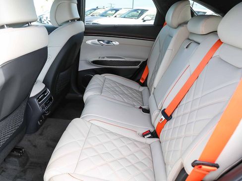 New 2026 Genesis GV70 3.5T Sport Prestige image 18