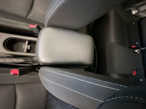 Used 2017 Subaru Forester 2.5i Premium AWD/4WD image 20