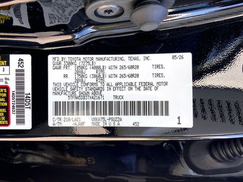 New 2026 Toyota Tundra Platinum AWD/4WD image 17