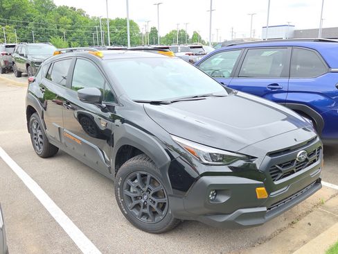 Used 2026 Subaru Crosstrek 2.5i Wilderness w/ Crosstrek Mirror Package AWD/4WD image 2
