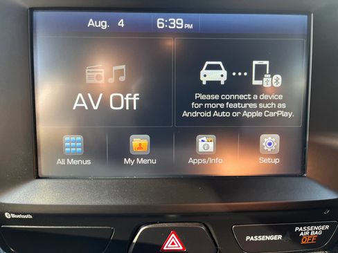 Used 2019 Hyundai Veloster 2.0 FWD image 18