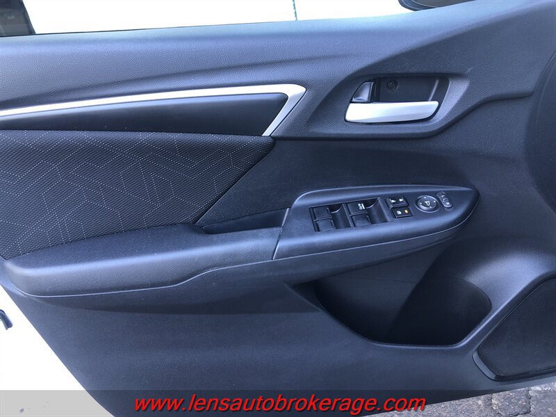 Used 2017 Honda Fit EX image 5