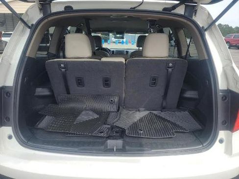 Used 2017 Honda Pilot LX image 6