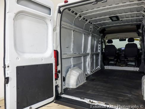 Used 2023 RAM ProMaster 2500 FWD image 21