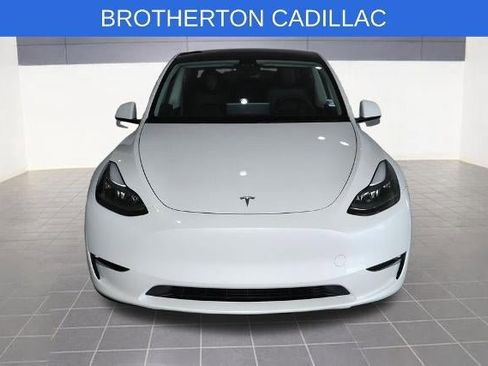 Used 2023 Tesla Model Y Performance AWD/4WD image 10