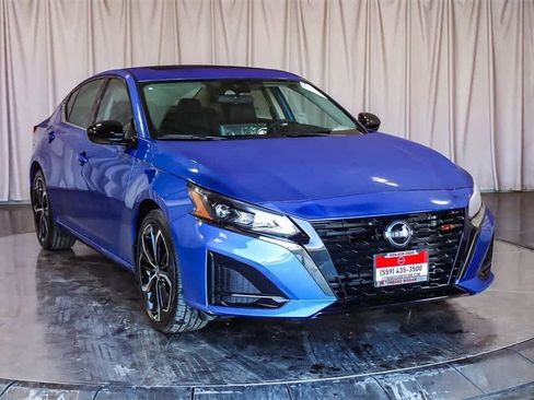 New 2025 Nissan Altima 2.5 SR w/ SR Premium Package image 6