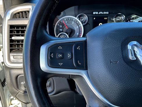 Used 2024 RAM 2500 Big Horn image 20