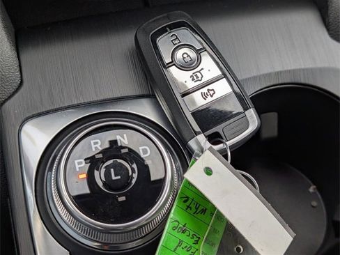 New 2026 Ford Escape ST-Line w/ Tech Pack #1 image 28